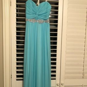 Prom dress strapless and blue floor length